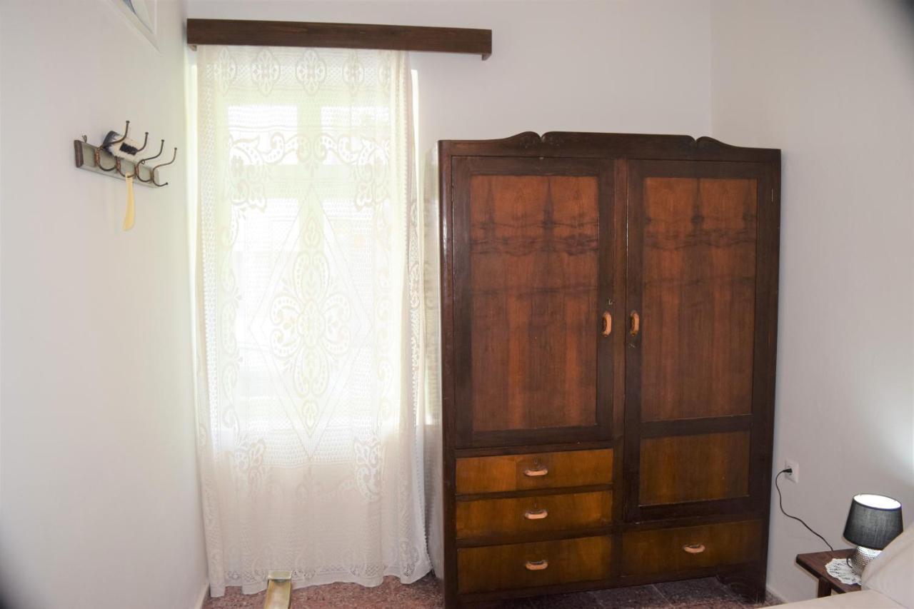 Village Home In Paradisi  Екстер'єр фото