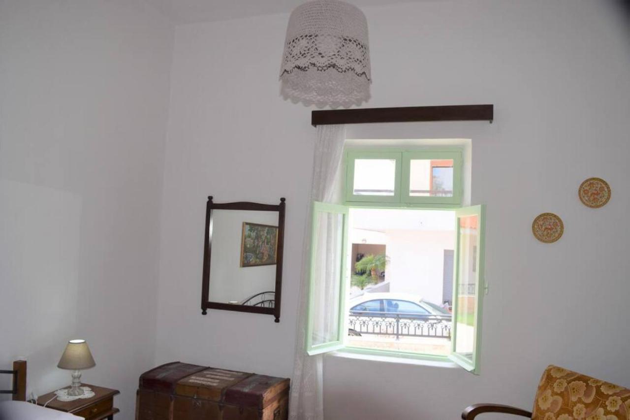 Village Home In Paradisi  Екстер'єр фото